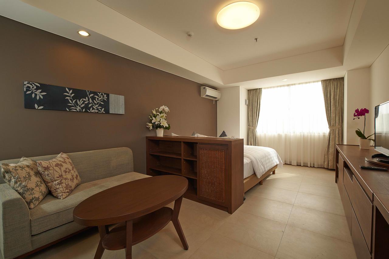 Axia South Cikarang Service Apartment Extérieur photo