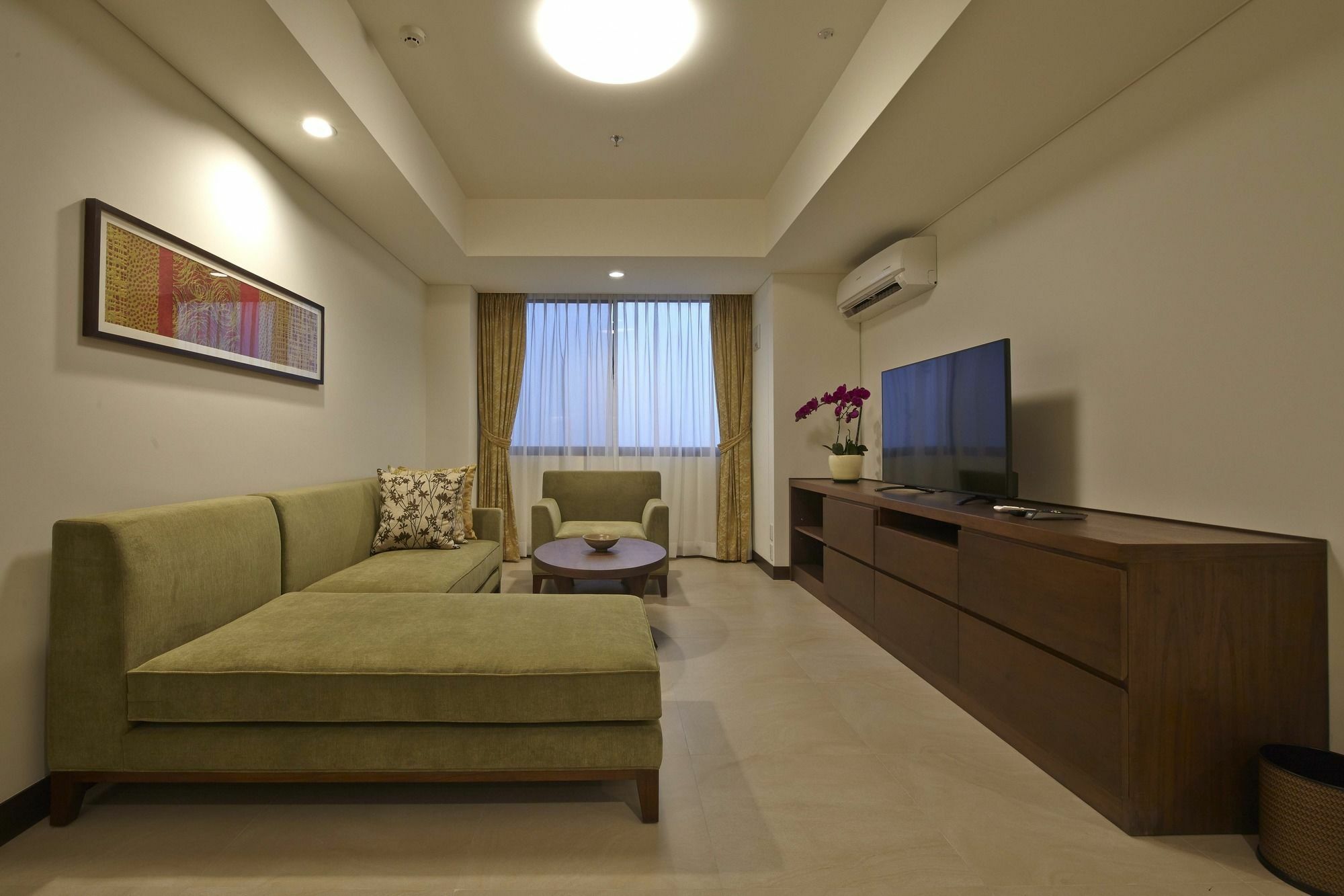 Axia South Cikarang Service Apartment Extérieur photo